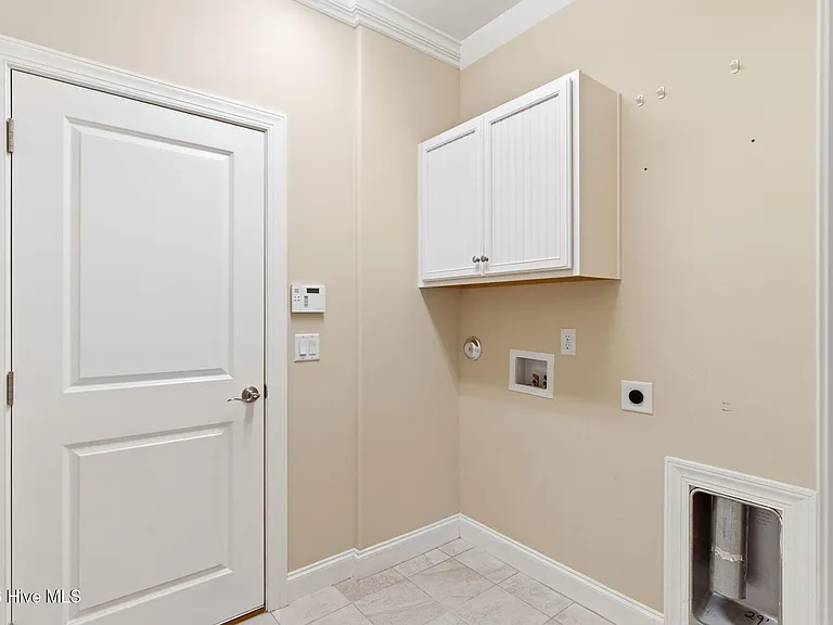 1226 Nightingale Ct — Photo 21