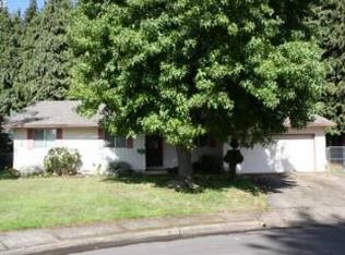 4121 Scenic Dr, Eugene, OR