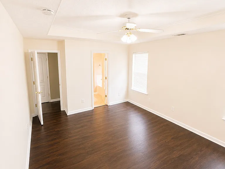5115 Towne Park Dr — Photo 15