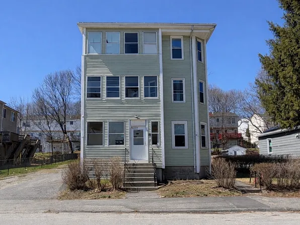 70 Vale St, Worcester, MA 01604