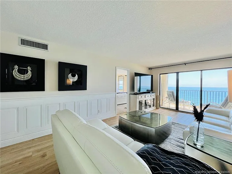 10044 S Ocean Dr #1005 — Photo 26