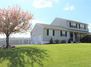 1 Waterford Cir, Washingtonville, NY 10992