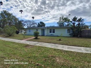 1061 Nokomis St, Clearwater, FL 33755
