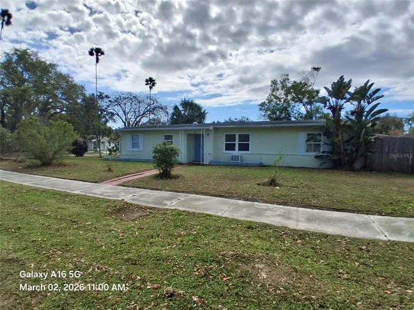 1061 Nokomis St, Clearwater, FL 33755