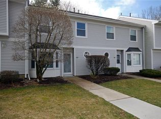 100 La Rue Ln #100, East Brunswick, NJ 08816