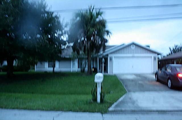 1st image of 133 SW Whitmore Dr