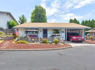 103 Brookside Ct, Rogue River, OR 97537