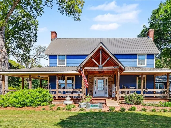 197 Hills Creek Rd, Taylorsville, GA 30178