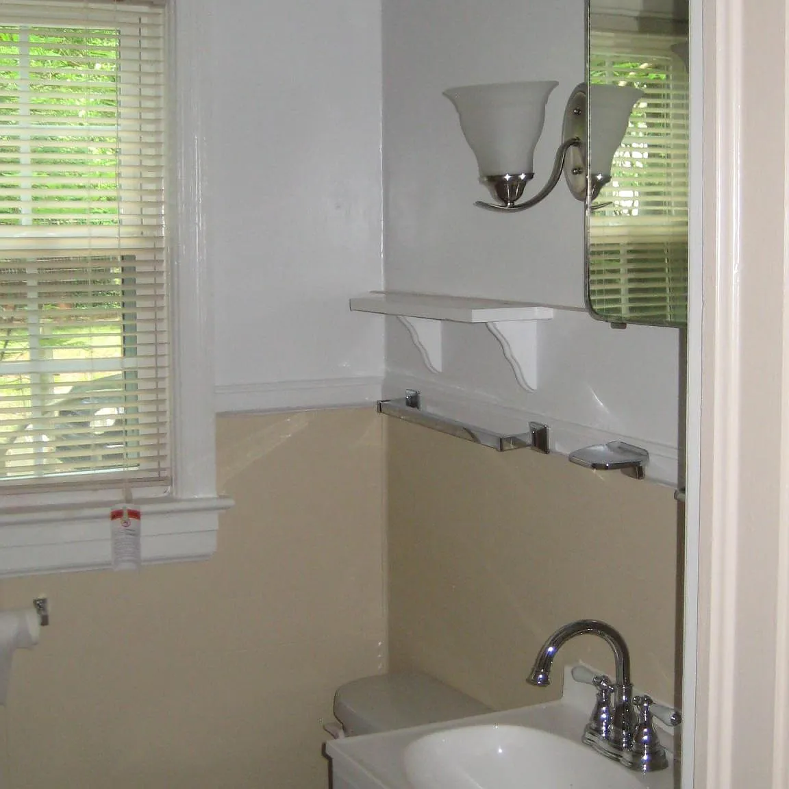 3 bed, 1170 sqft, $2,000 — Photo 3