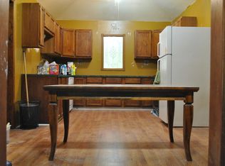 207 E 2nd Ave, Eskridge, KS 66423