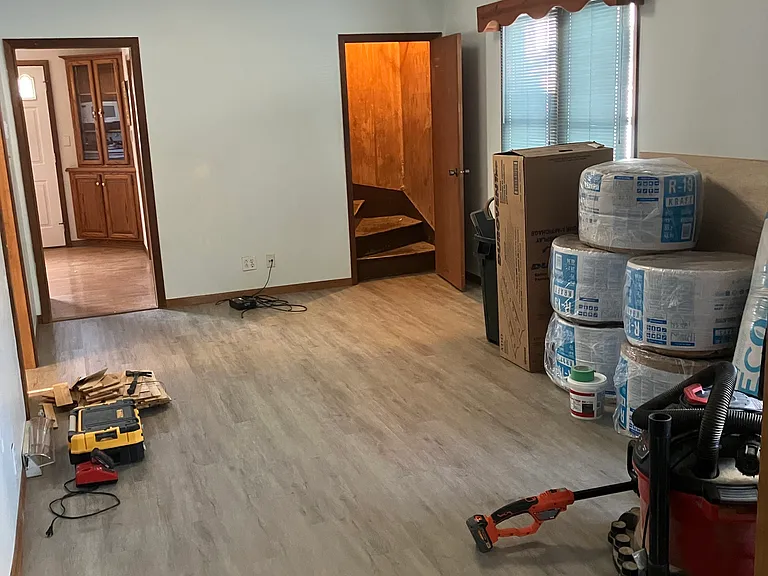 373 Grove St — Photo 10