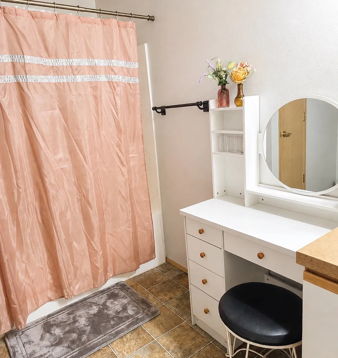1 bed, 618 sqft, $2,000 — Photo 3