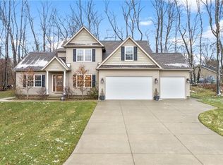 2949 Berann Ct, Uniontown, OH 44685