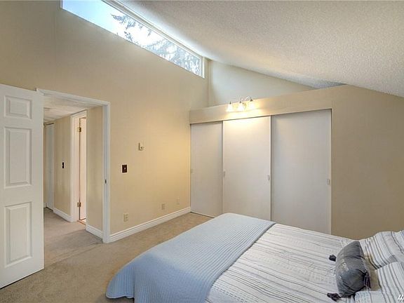 3rd image of 6453 139th Pl NE APT 44