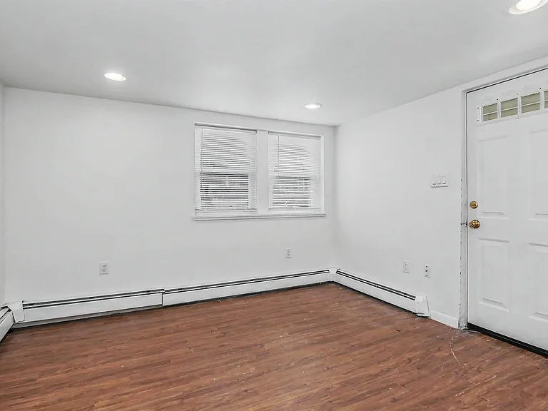 516 N Connecticut Ave #1 — Photo 7