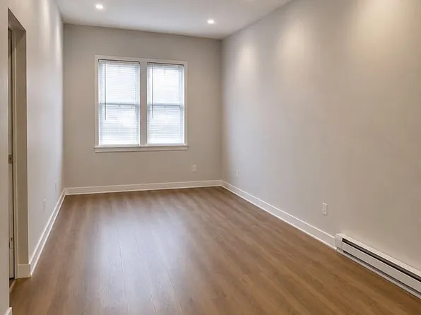 125 Arlington St, Chelsea, MA