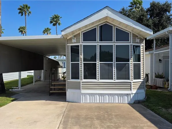 2421 Bobolink Cir W, Palmview, TX 78572