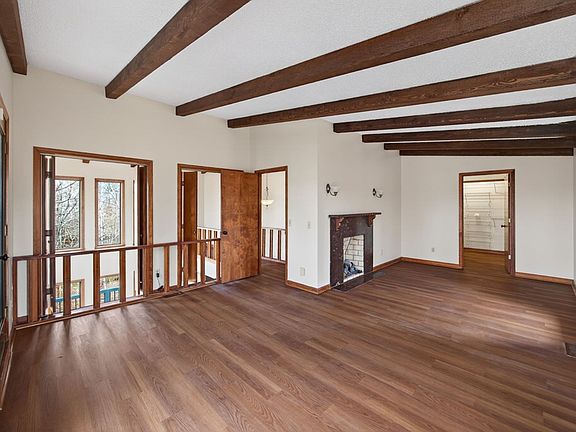 29th image of 2400 Burgess Falls Rd