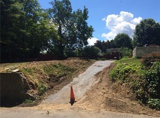 258 Lynn Dr, Rochester, NY 14622