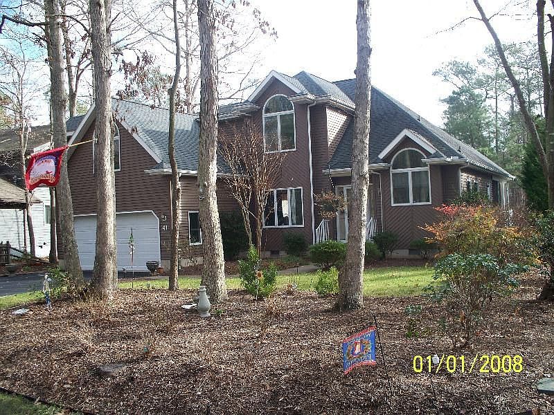 2nd image of 41 Duck Cove Cir