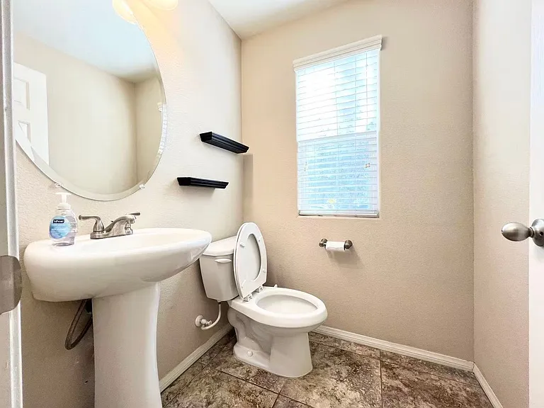 11002 Sardinia Sands Dr — Photo 8