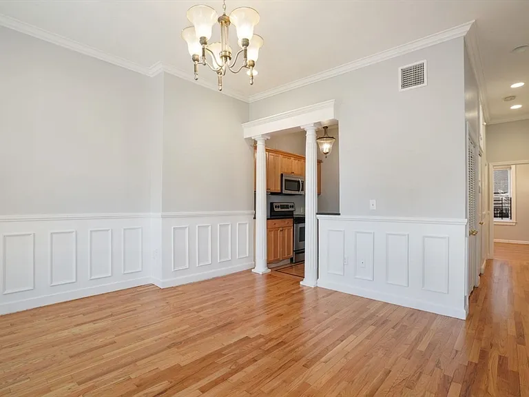 617 Massachusetts Ave #3 — Photo 4