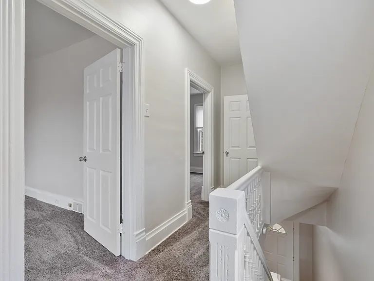 134 Wynoka St — Photo 15