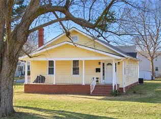 903 N Mallory St, Hampton, VA 23663