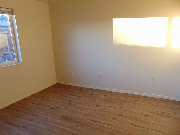 5th image of 60 Dion Ct #0
