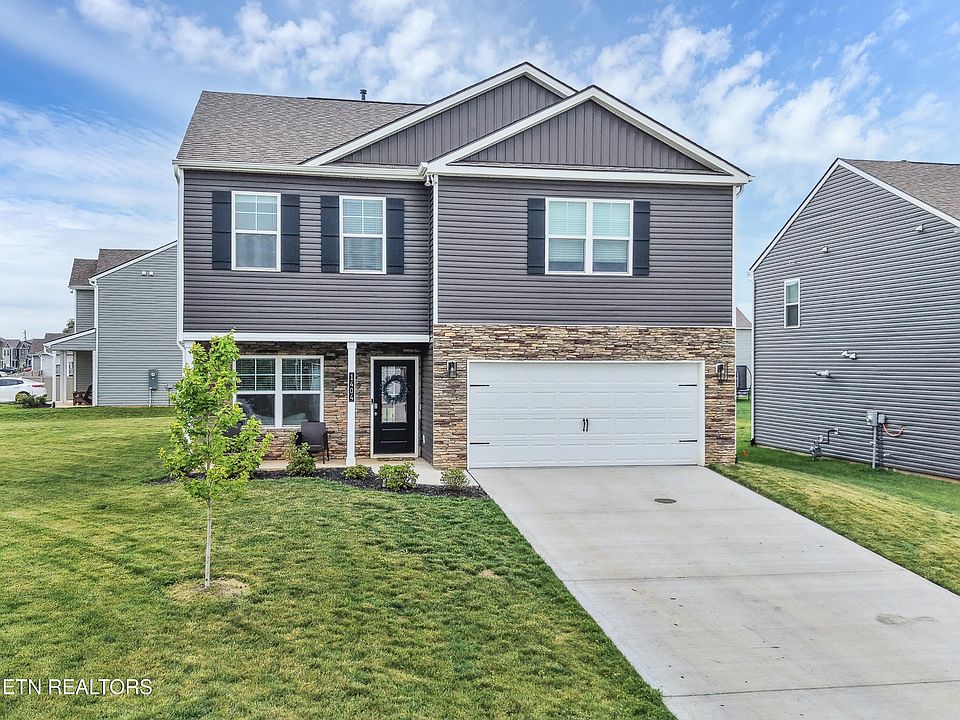 1st image of 1404 Three Horses Ln