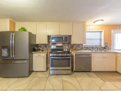 1102 Layman St, La Marque, TX, 77568