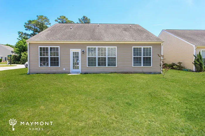 4709 Farm Lake Dr — Photo 9