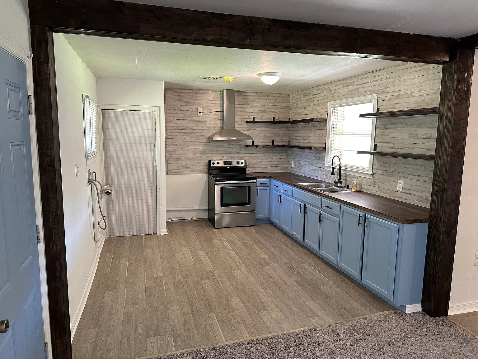 2215 Ledoux Cir — Photo 4