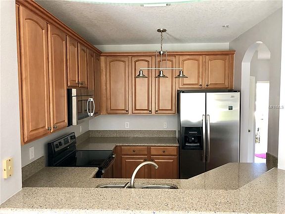 4th image of 13955 Daniels Landing Cir
