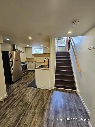 7 Falesy Ave #BASEMENT Photo 1