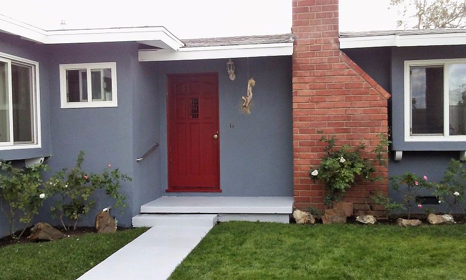 2nd image of 1320 E Locust Ave