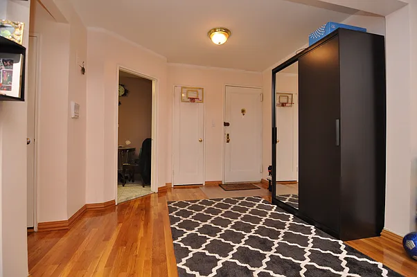Sold by Click View Realty LLC | media 5