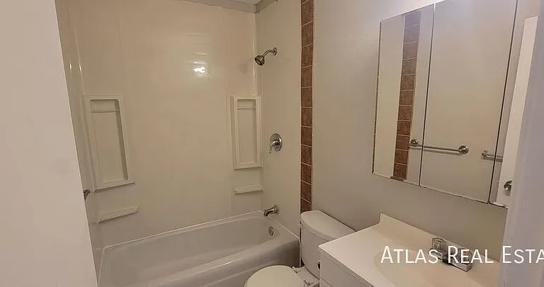 7103 Fulton Rd #5 — Photo 8