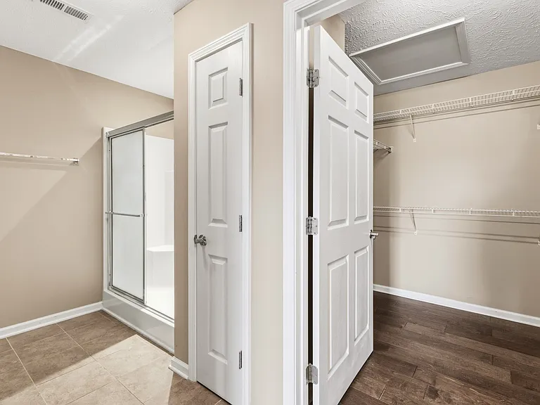 395 Devon Chase Hl #1004 — Photo 24