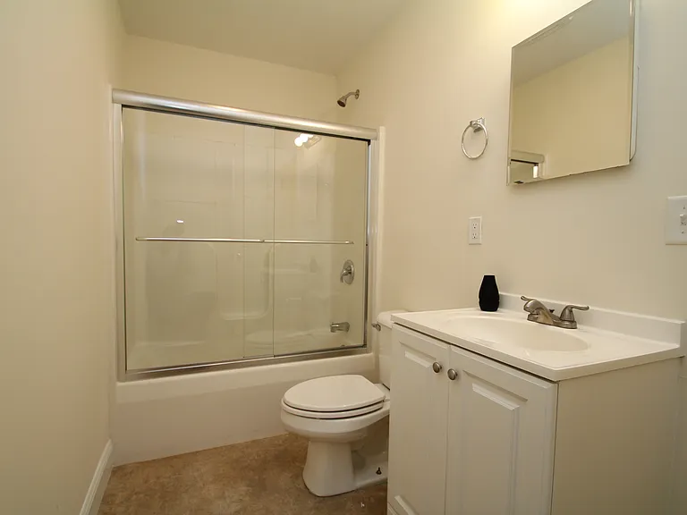 26 Novak St — Photo 6