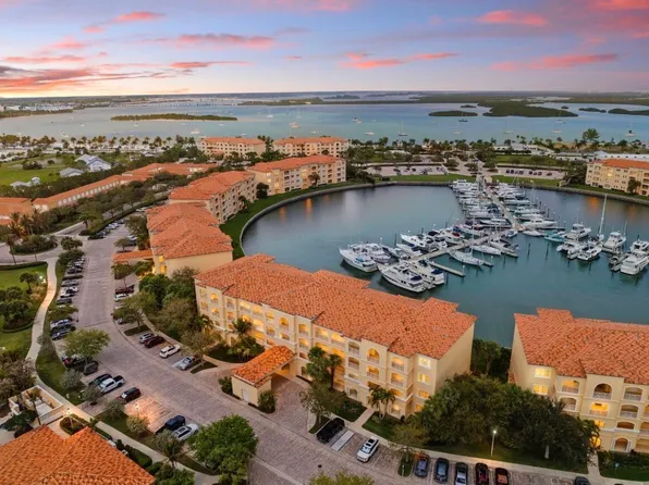 14 Harbour Isle Dr #106, Fort Pierce, FL 34949