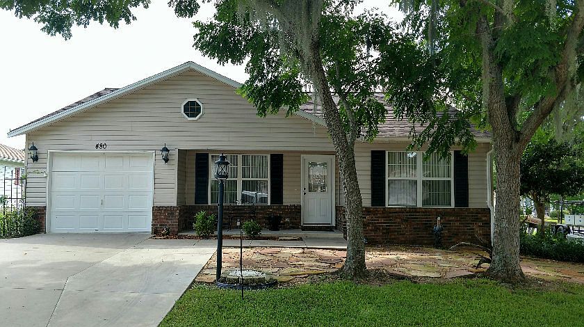 1st image of 480 SE Rosewood Cir