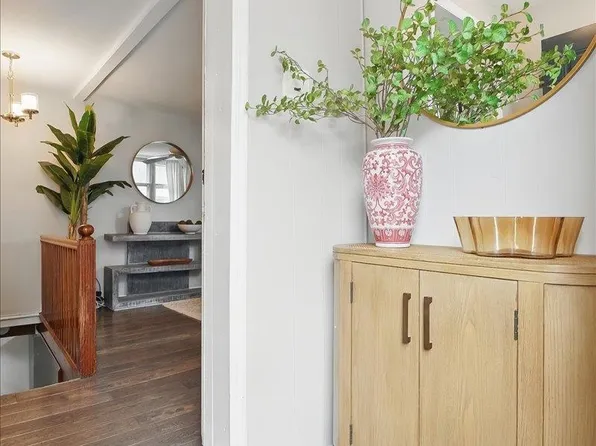 221 Terrace Avenue image 33 of 37