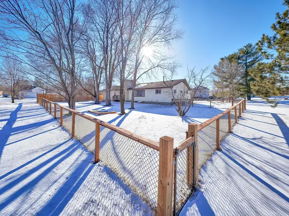 506 Pershing Ave SE, Bemidji, MN 56601