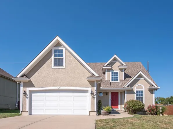 414 Shannon Ave, Smithville, MO 64089
