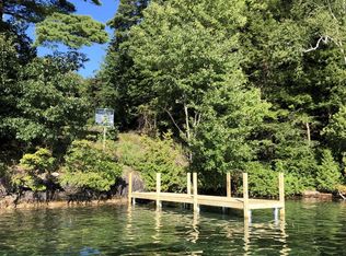 901 Shelving Rock Rd, Fort Ann, NY 12827