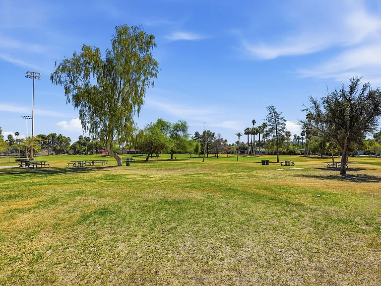 1238 W Coronado Rd — Photo 39