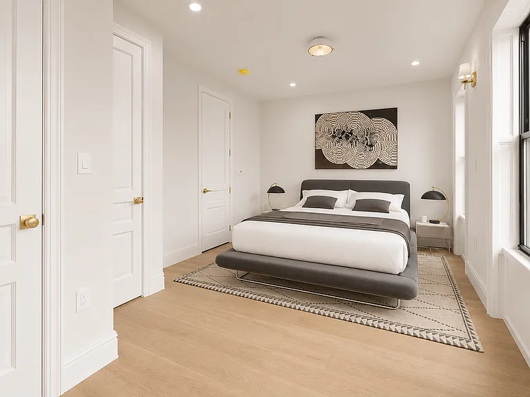68 Linden St #2 — Photo 7