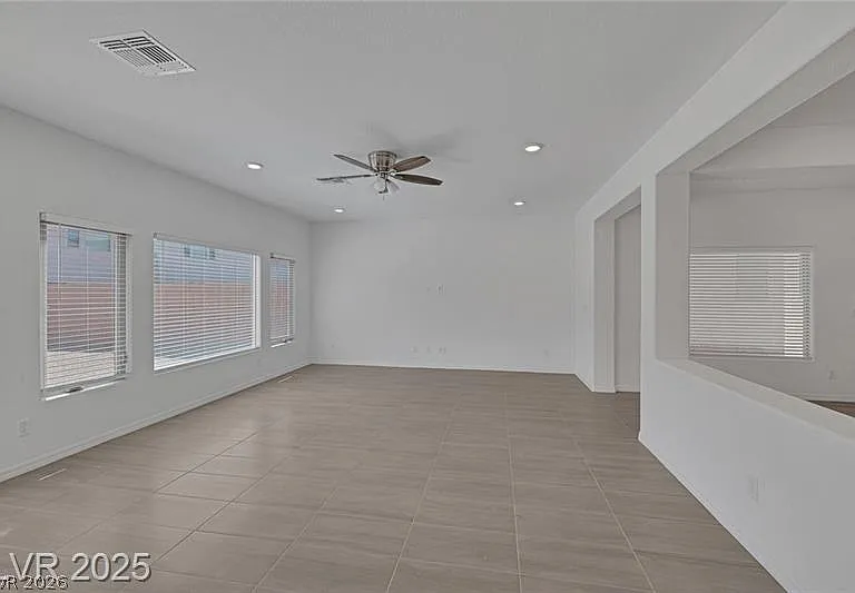6533 Twin Brooks Ave — Photo 11