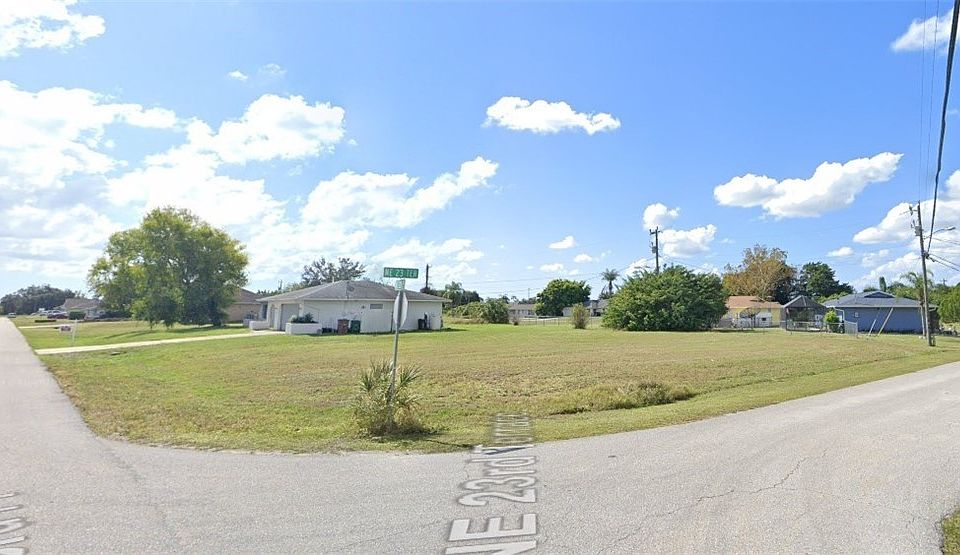2nd image of 2308 NE 23rd Place Cpe